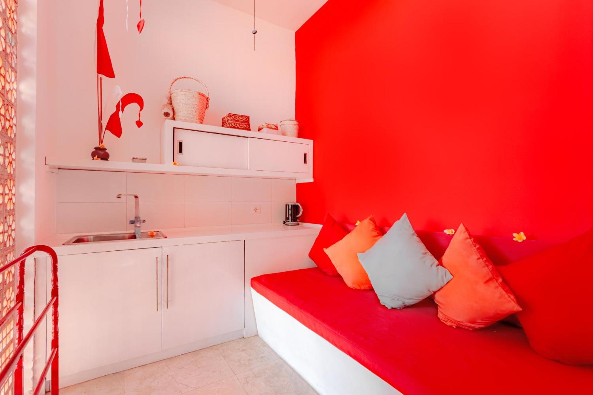 Bali Ginger Suites & Villa Seminyak Rum bild